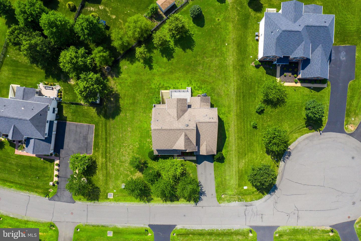 14612 BRIDLE CREEK RD, WOODBRIDGE, Virginia 22193, 5 Bedrooms Bedrooms, ,4 BathroomsBathrooms,Residential,For sale,14612 BRIDLE CREEK RD,VAPW2100024 MLS # VAPW2100024