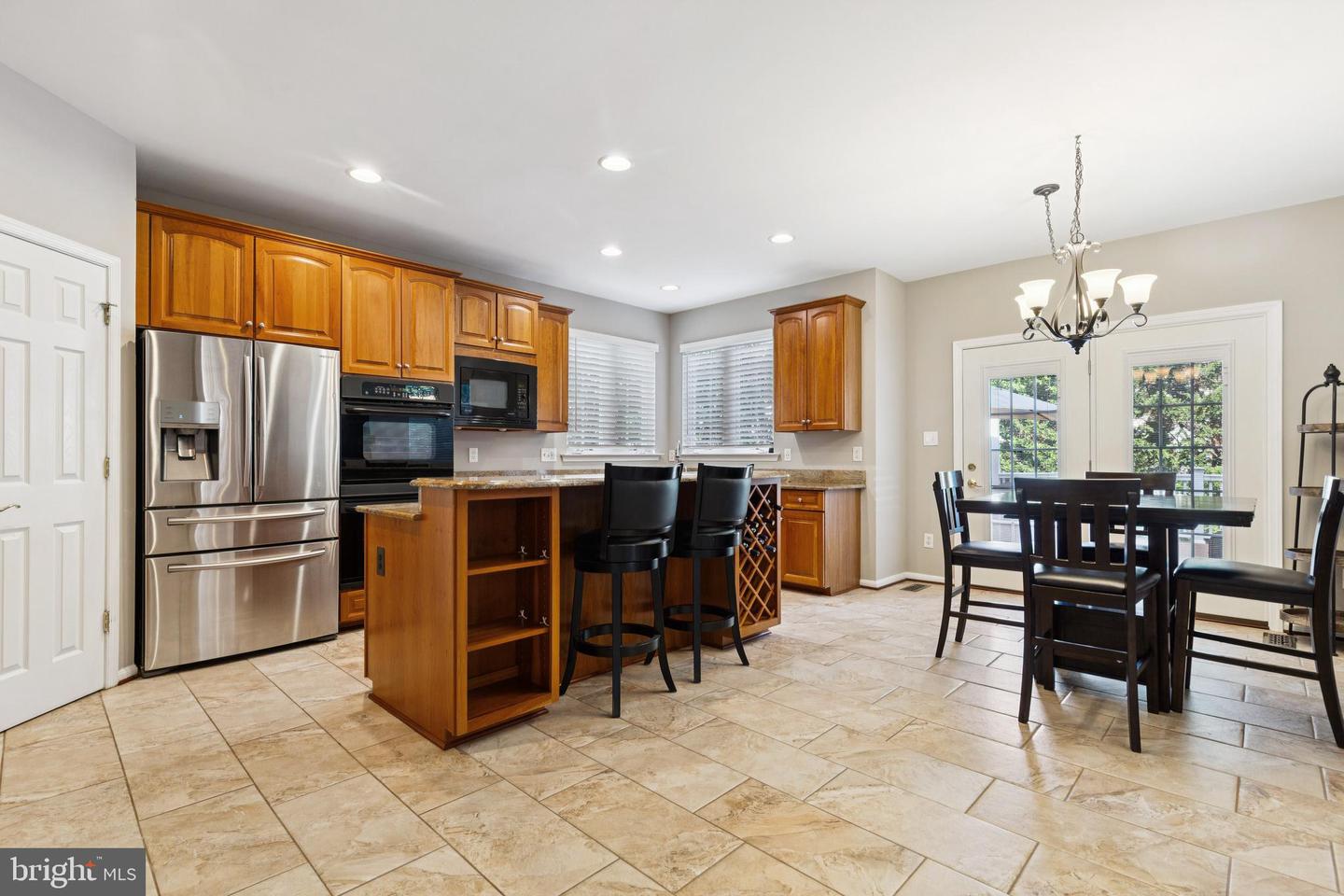 24769 STONE PILLAR DR, ALDIE, Virginia 20105, 4 Bedrooms Bedrooms, ,3 BathroomsBathrooms,Residential,For sale,24769 STONE PILLAR DR,VALO2103196 MLS # VALO2103196