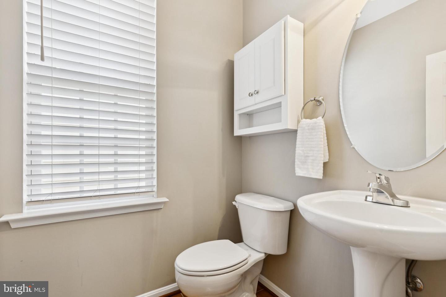 24769 STONE PILLAR DR, ALDIE, Virginia 20105, 4 Bedrooms Bedrooms, ,3 BathroomsBathrooms,Residential,For sale,24769 STONE PILLAR DR,VALO2103196 MLS # VALO2103196
