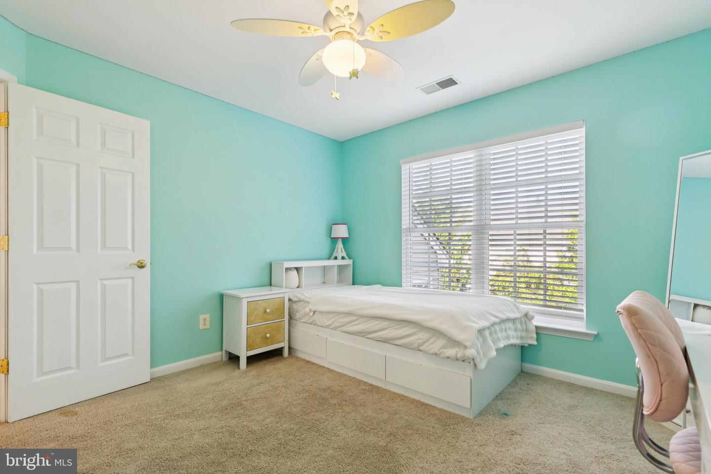 24769 STONE PILLAR DR, ALDIE, Virginia 20105, 4 Bedrooms Bedrooms, ,3 BathroomsBathrooms,Residential,For sale,24769 STONE PILLAR DR,VALO2103196 MLS # VALO2103196
