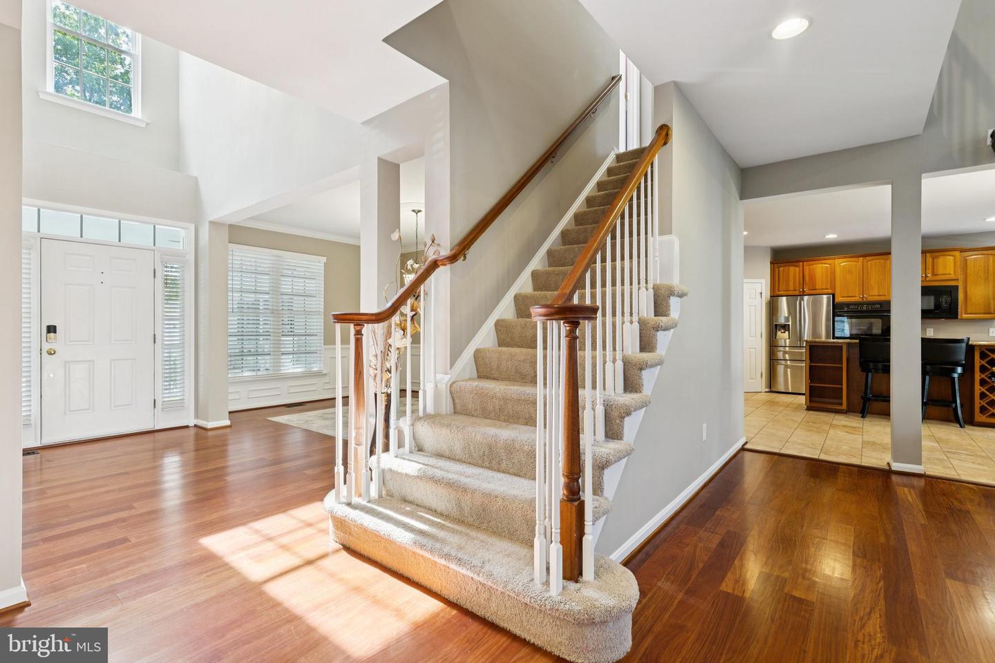24769 STONE PILLAR DR, ALDIE, Virginia 20105, 4 Bedrooms Bedrooms, ,3 BathroomsBathrooms,Residential,For sale,24769 STONE PILLAR DR,VALO2103196 MLS # VALO2103196