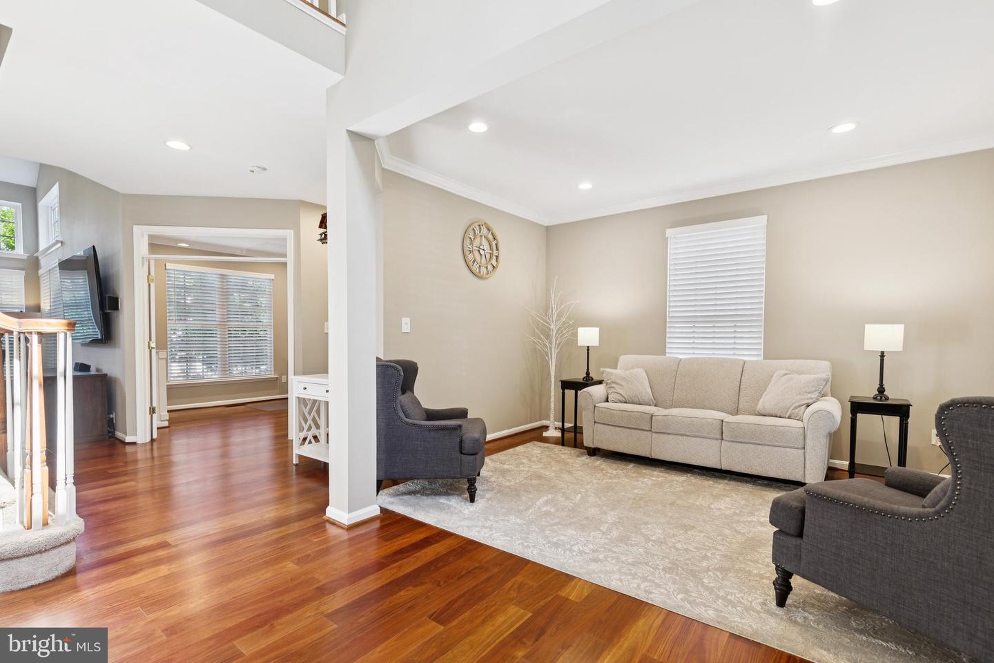 24769 STONE PILLAR DR, ALDIE, Virginia 20105, 4 Bedrooms Bedrooms, ,3 BathroomsBathrooms,Residential,For sale,24769 STONE PILLAR DR,VALO2103196 MLS # VALO2103196