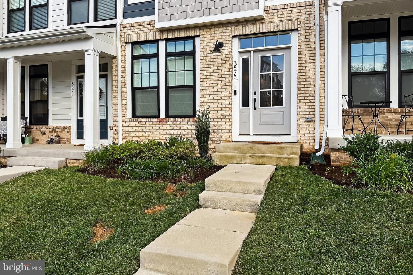3573 STEPHENSONS HILL LN, MARSHALL, Virginia 20115, 3 Bedrooms Bedrooms, ,3 BathroomsBathrooms,Residential,For sale,3573 STEPHENSONS HILL LN,VAFQ2017632 MLS # VAFQ2017632