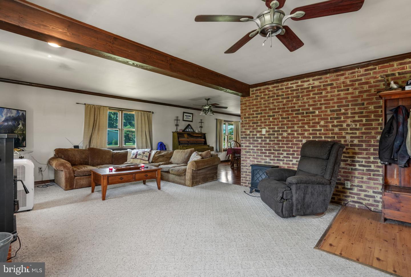 5324 DEEP HOLE RD, CHINCOTEAGUE ISLAND, Virginia 23336, 3 Bedrooms Bedrooms, ,1 BathroomBathrooms,Residential,For sale,5324 DEEP HOLE RD,VAAC2002108 MLS # VAAC2002108