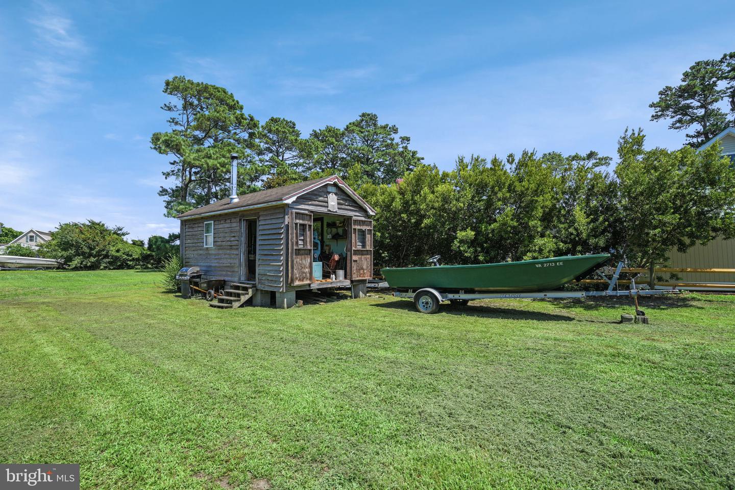 5324 DEEP HOLE RD, CHINCOTEAGUE ISLAND, Virginia 23336, 3 Bedrooms Bedrooms, ,1 BathroomBathrooms,Residential,For sale,5324 DEEP HOLE RD,VAAC2002108 MLS # VAAC2002108
