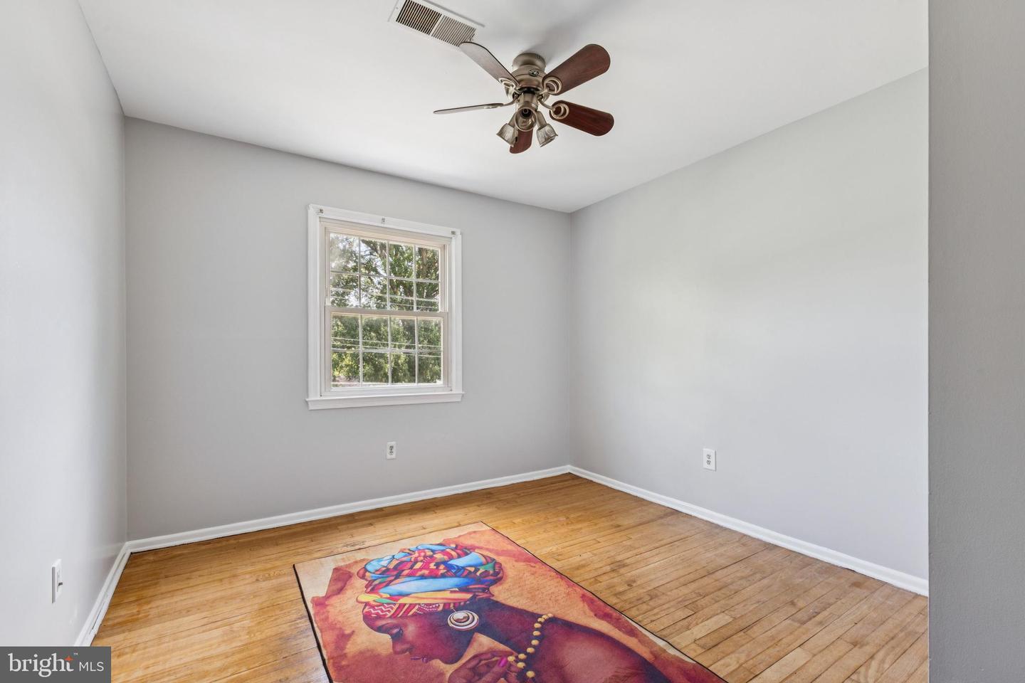 1422 FLAGSHIP DR, WOODBRIDGE, Virginia 22192, 4 Bedrooms Bedrooms, ,3 BathroomsBathrooms,Residential,For sale,1422 FLAGSHIP DR,VAPW2100122 MLS # VAPW2100122