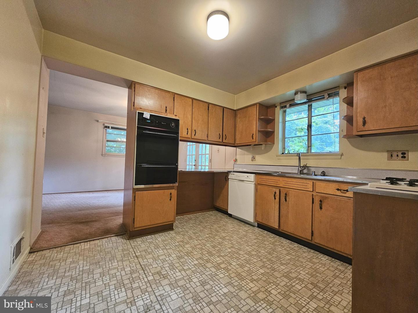 7113 FALCON ST, ANNANDALE, Virginia 22003, 3 Bedrooms Bedrooms, ,1 BathroomBathrooms,Residential,For sale,7113 FALCON ST,VAFX2257882 MLS # VAFX2257882