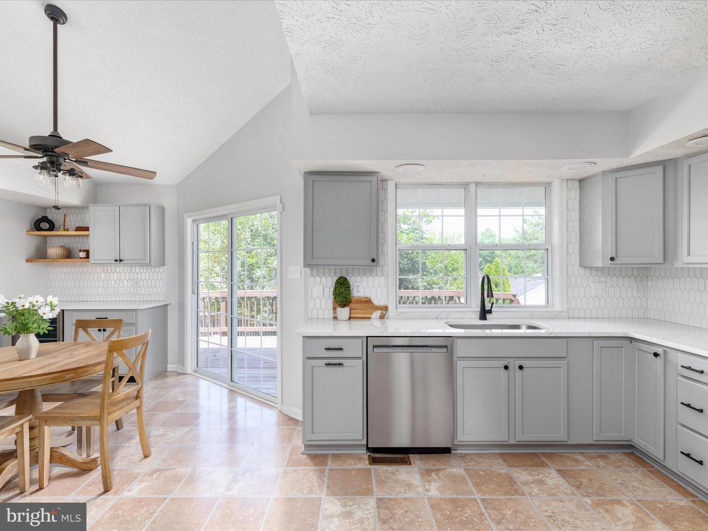 109 SENSENY GLEN DR, WINCHESTER, Virginia 22602, 3 Bedrooms Bedrooms, ,2 BathroomsBathrooms,Residential,For sale,109 SENSENY GLEN DR,VAFV2035708 MLS # VAFV2035708