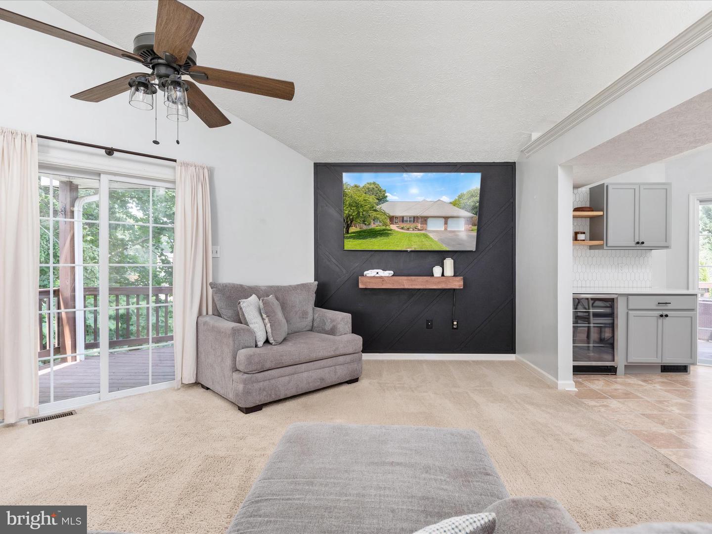 109 SENSENY GLEN DR, WINCHESTER, Virginia 22602, 3 Bedrooms Bedrooms, ,2 BathroomsBathrooms,Residential,For sale,109 SENSENY GLEN DR,VAFV2035708 MLS # VAFV2035708