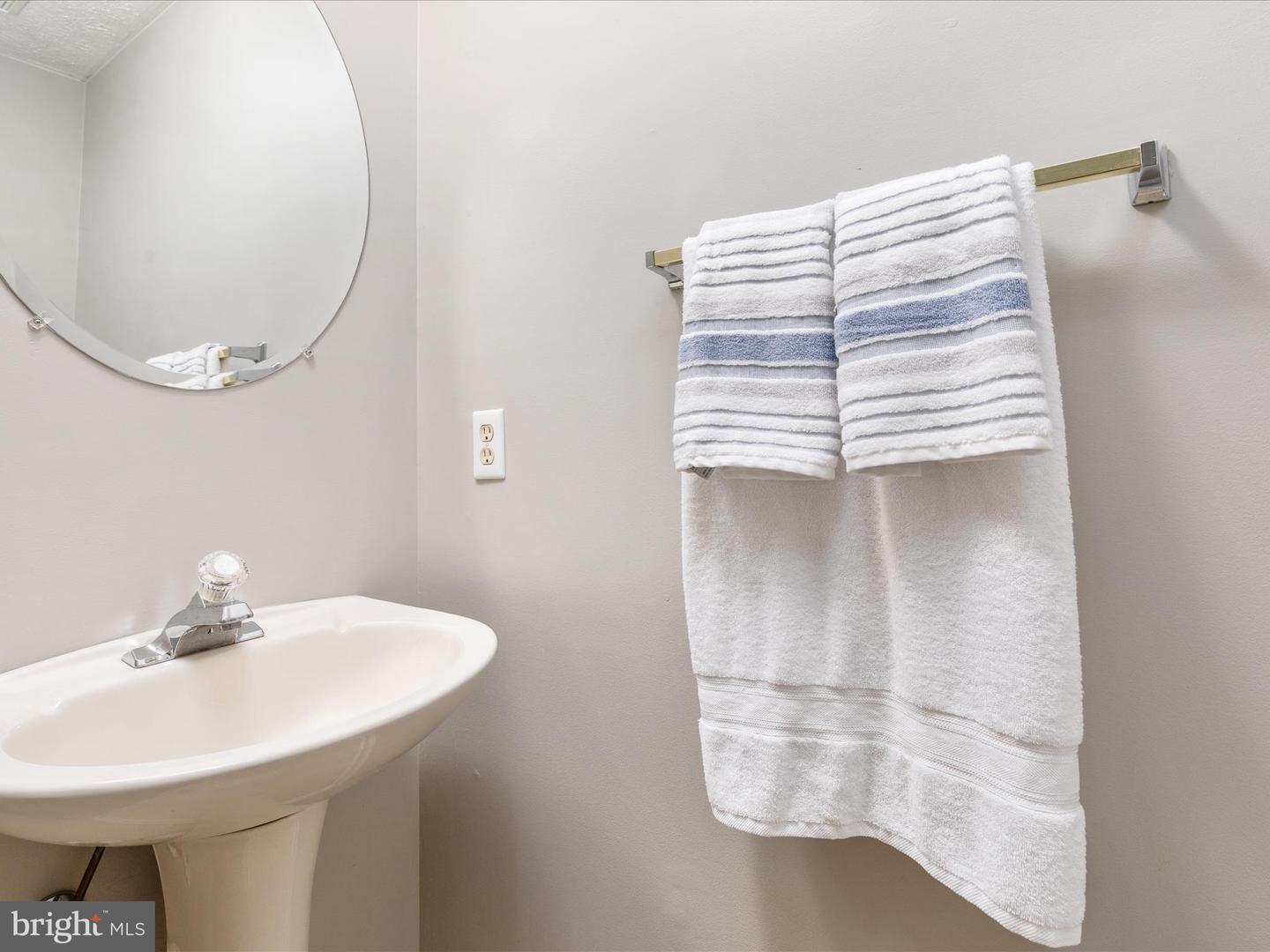 109 SENSENY GLEN DR, WINCHESTER, Virginia 22602, 3 Bedrooms Bedrooms, ,2 BathroomsBathrooms,Residential,For sale,109 SENSENY GLEN DR,VAFV2035708 MLS # VAFV2035708