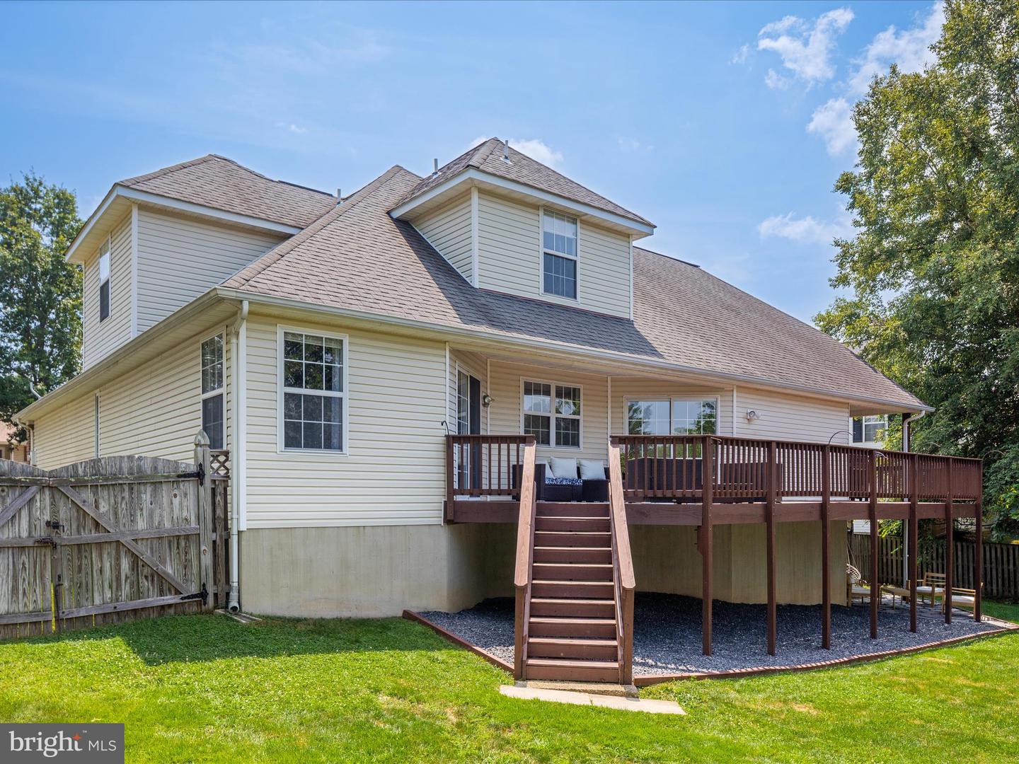 109 SENSENY GLEN DR, WINCHESTER, Virginia 22602, 3 Bedrooms Bedrooms, ,2 BathroomsBathrooms,Residential,For sale,109 SENSENY GLEN DR,VAFV2035708 MLS # VAFV2035708