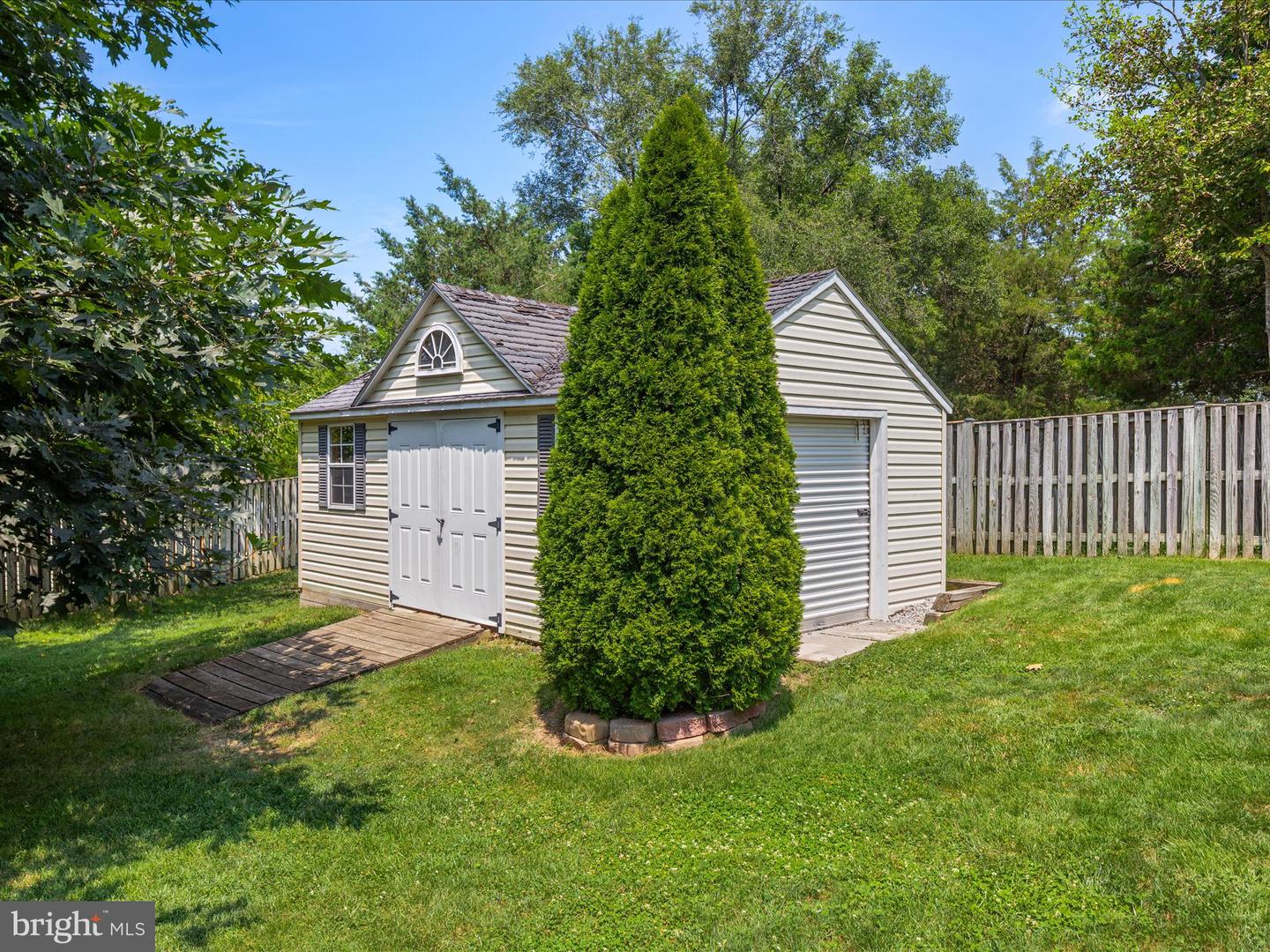 109 SENSENY GLEN DR, WINCHESTER, Virginia 22602, 3 Bedrooms Bedrooms, ,2 BathroomsBathrooms,Residential,For sale,109 SENSENY GLEN DR,VAFV2035708 MLS # VAFV2035708