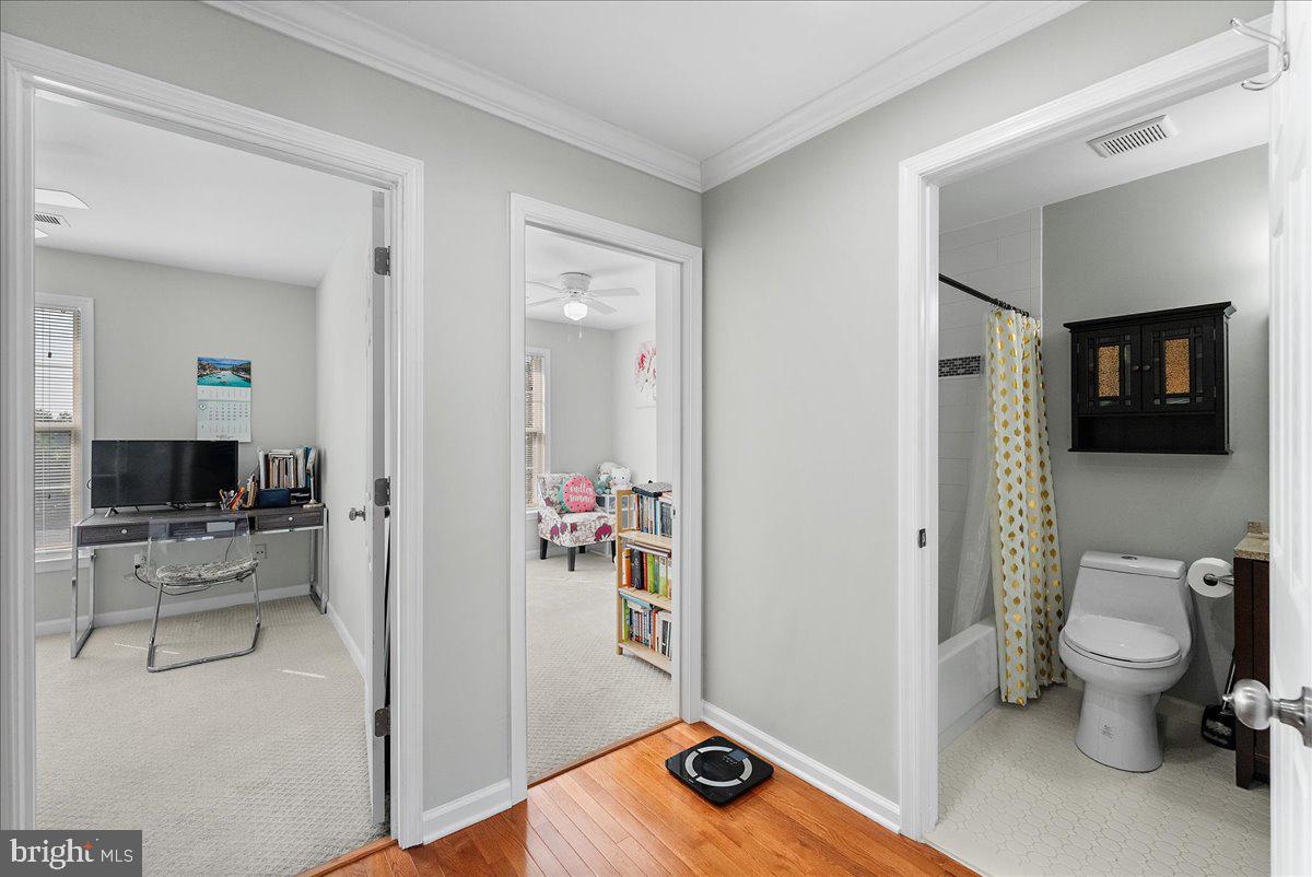 6201 BELLA DR, CENTREVILLE, Virginia 20121, 4 Bedrooms Bedrooms, ,3 BathroomsBathrooms,Residential,For sale,6201 BELLA DR,VAFX2257966 MLS # VAFX2257966