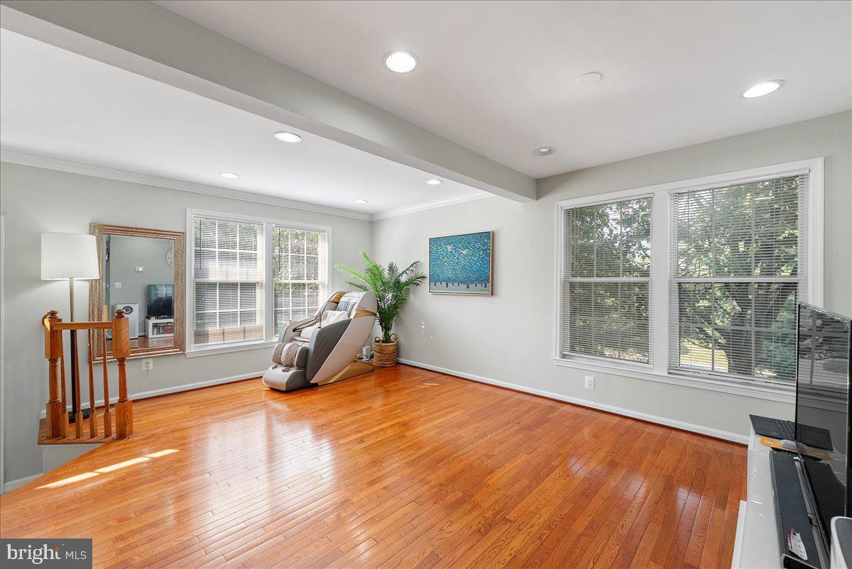 6201 BELLA DR, CENTREVILLE, Virginia 20121, 4 Bedrooms Bedrooms, ,3 BathroomsBathrooms,Residential,For sale,6201 BELLA DR,VAFX2257966 MLS # VAFX2257966