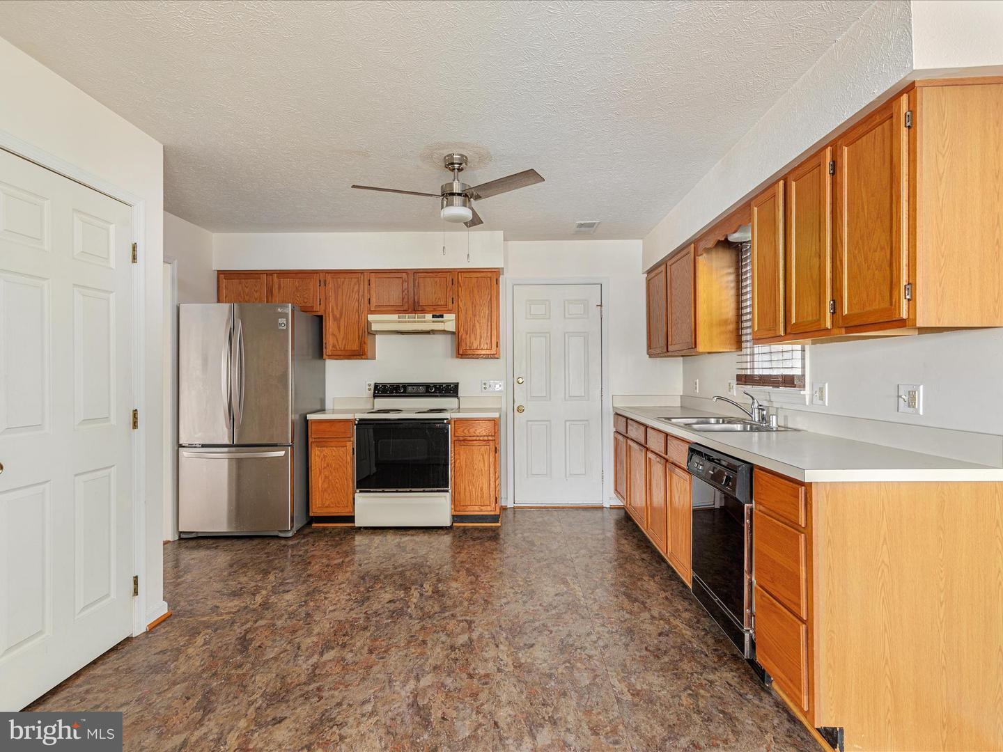 101 ETNAM ST, WINCHESTER, Virginia 22602, 3 Bedrooms Bedrooms, ,2 BathroomsBathrooms,Residential,For sale,101 ETNAM ST,VAFV2035712 MLS # VAFV2035712
