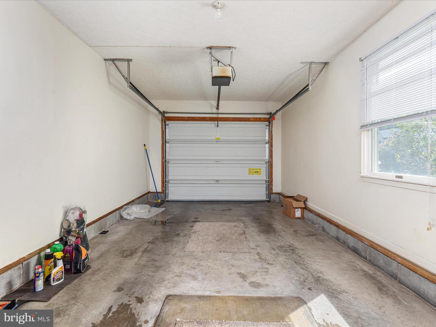 101 ETNAM ST, WINCHESTER, Virginia 22602, 3 Bedrooms Bedrooms, ,2 BathroomsBathrooms,Residential,For sale,101 ETNAM ST,VAFV2035712 MLS # VAFV2035712