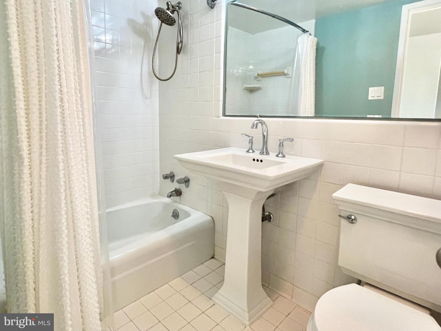 530 N ST SW #S809, WASHINGTON, District Of Columbia 20024, 2 Bedrooms Bedrooms, ,2 BathroomsBathrooms,Residential,For sale,530 N ST SW #S809,DCDC2212472 MLS # DCDC2212472