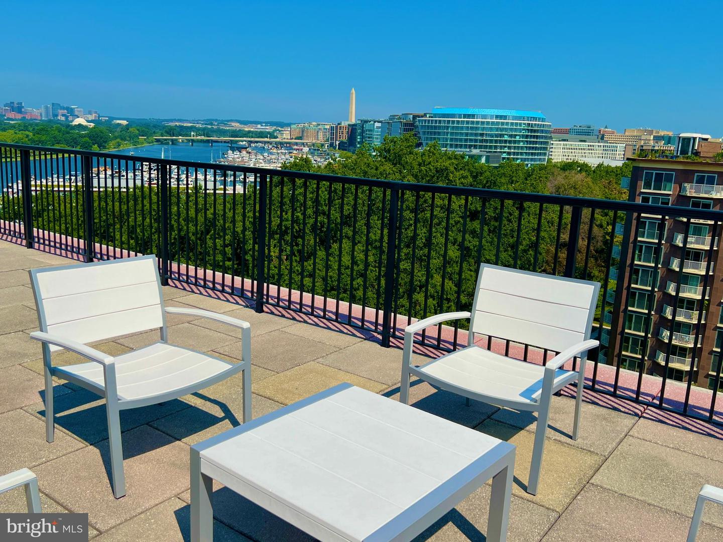 530 N ST SW #S809, WASHINGTON, District Of Columbia 20024, 2 Bedrooms Bedrooms, ,2 BathroomsBathrooms,Residential,For sale,530 N ST SW #S809,DCDC2212472 MLS # DCDC2212472