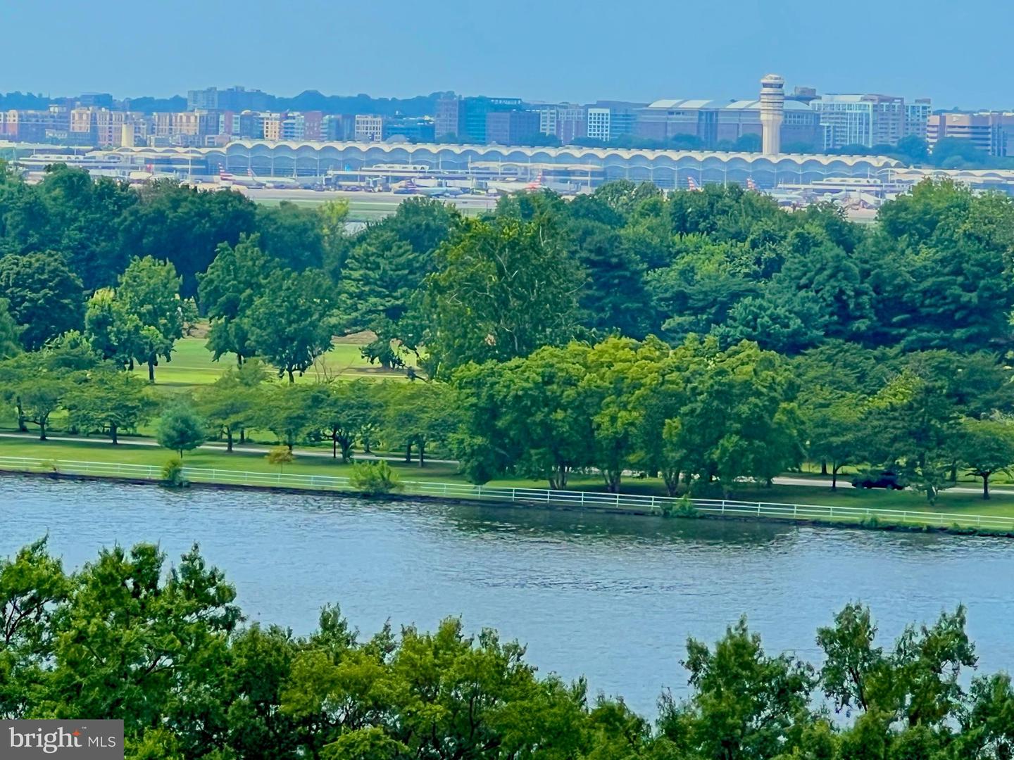 530 N ST SW #S809, WASHINGTON, District Of Columbia 20024, 2 Bedrooms Bedrooms, ,2 BathroomsBathrooms,Residential,For sale,530 N ST SW #S809,DCDC2212472 MLS # DCDC2212472