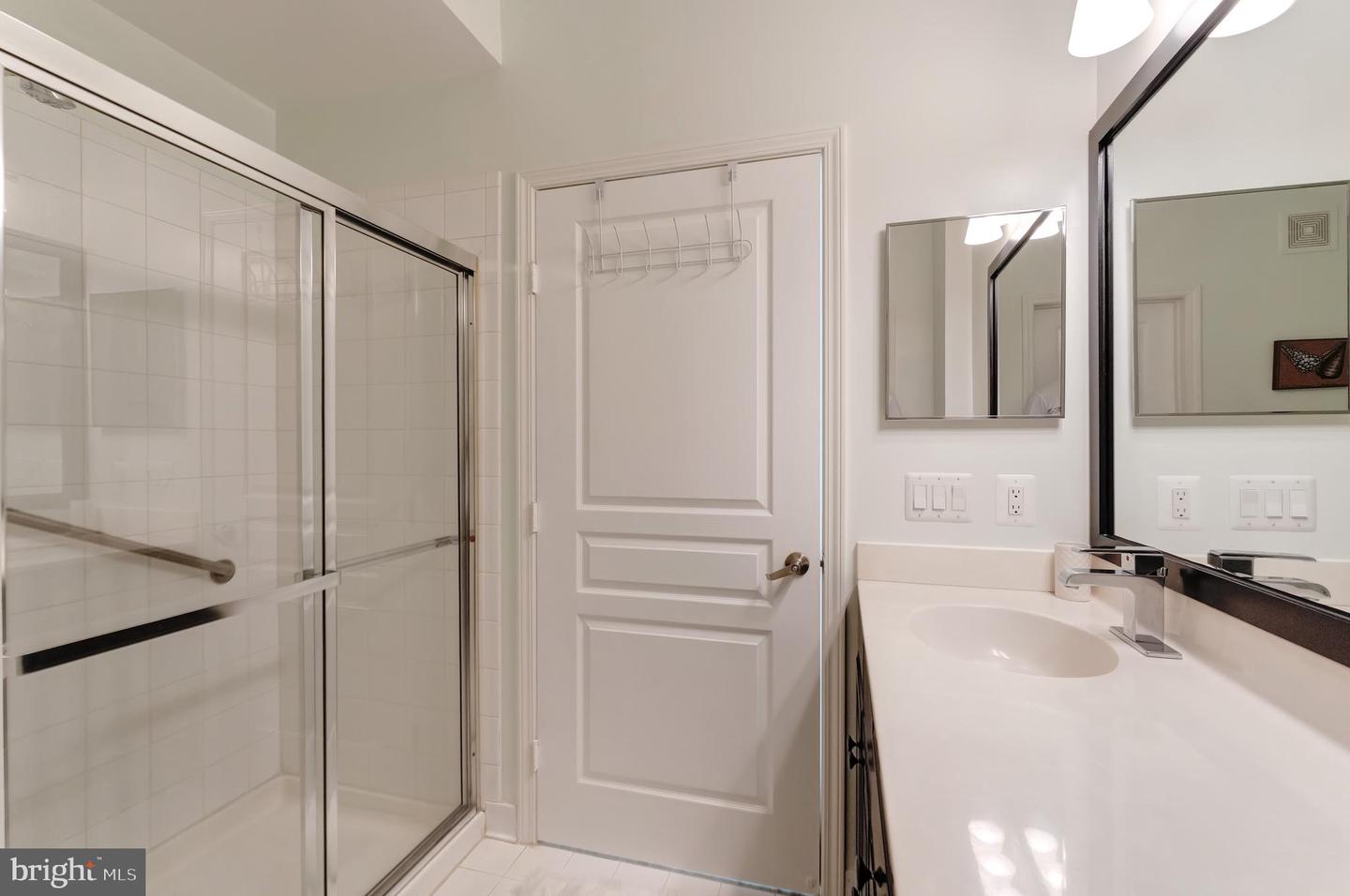 12001 MARKET ST #330, RESTON, Virginia 20190, 2 Bedrooms Bedrooms, ,2 BathroomsBathrooms,Residential,For sale,12001 MARKET ST #330,VAFX2258048 MLS # VAFX2258048