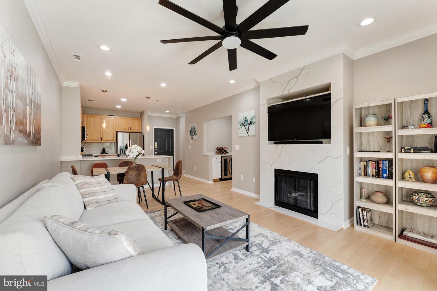 12001 MARKET ST #330, RESTON, Virginia 20190, 2 Bedrooms Bedrooms, ,2 BathroomsBathrooms,Residential,For sale,12001 MARKET ST #330,VAFX2258048 MLS # VAFX2258048