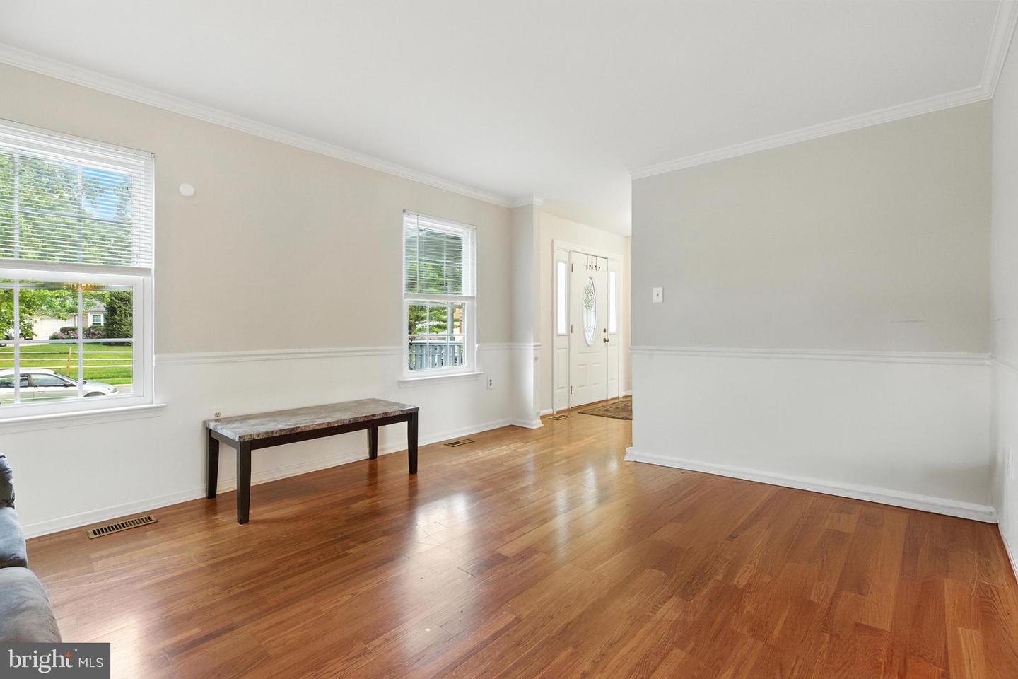 1033 JEFF RYAN DR, HERNDON, Virginia 20170, 4 Bedrooms Bedrooms, ,2 BathroomsBathrooms,Residential,For sale,1033 JEFF RYAN DR,VAFX2258436 MLS # VAFX2258436