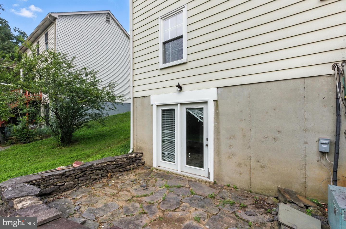 1033 JEFF RYAN DR, HERNDON, Virginia 20170, 4 Bedrooms Bedrooms, ,2 BathroomsBathrooms,Residential,For sale,1033 JEFF RYAN DR,VAFX2258436 MLS # VAFX2258436
