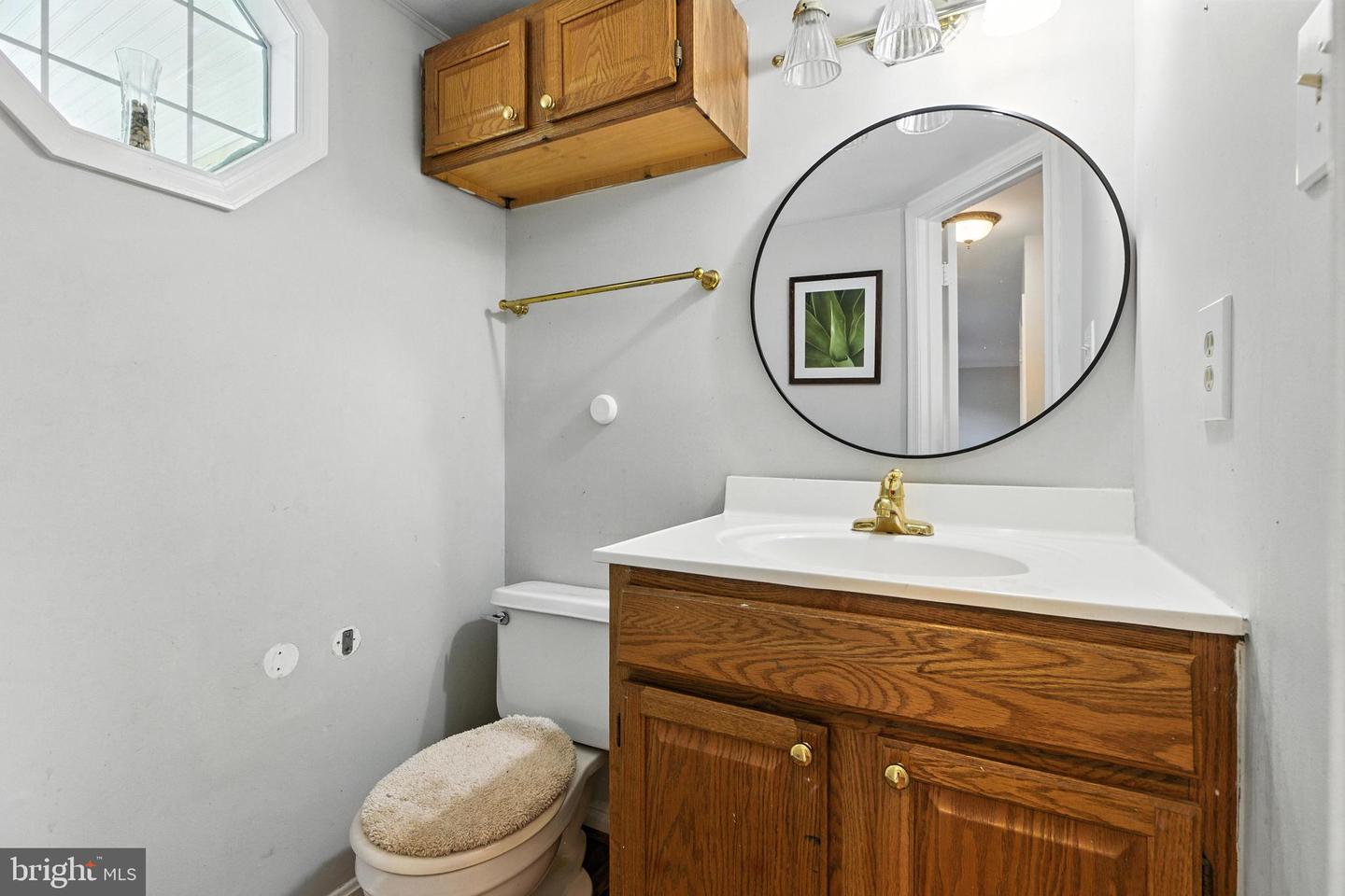 1033 JEFF RYAN DR, HERNDON, Virginia 20170, 4 Bedrooms Bedrooms, ,2 BathroomsBathrooms,Residential,For sale,1033 JEFF RYAN DR,VAFX2258436 MLS # VAFX2258436