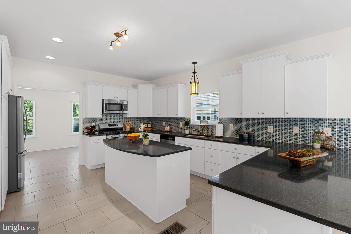 3925 GUINEA STATION RD, FREDERICKSBURG, Virginia 22408, 4 Bedrooms Bedrooms, 7 Rooms Rooms,2 BathroomsBathrooms,Residential,For sale,3925 GUINEA STATION RD,VASP2035076 MLS # VASP2035076