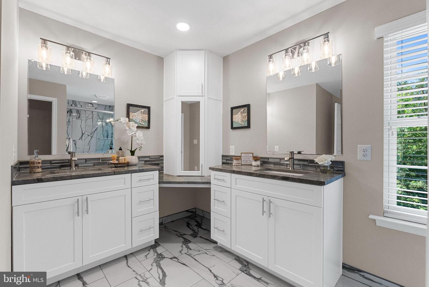 3925 GUINEA STATION RD, FREDERICKSBURG, Virginia 22408, 4 Bedrooms Bedrooms, 7 Rooms Rooms,2 BathroomsBathrooms,Residential,For sale,3925 GUINEA STATION RD,VASP2035076 MLS # VASP2035076