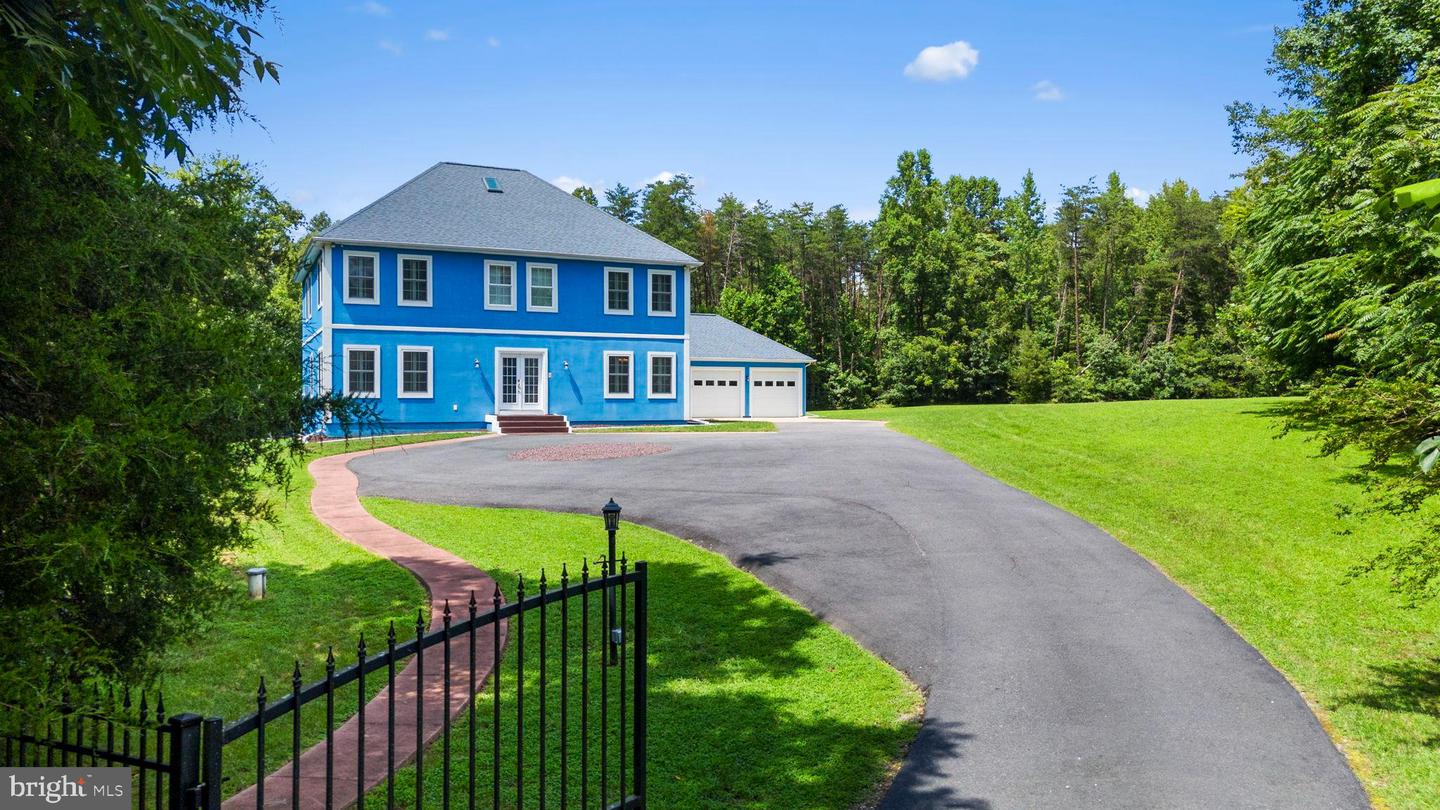 3925 GUINEA STATION RD, FREDERICKSBURG, Virginia 22408, 4 Bedrooms Bedrooms, 7 Rooms Rooms,2 BathroomsBathrooms,Residential,For sale,3925 GUINEA STATION RD,VASP2035076 MLS # VASP2035076