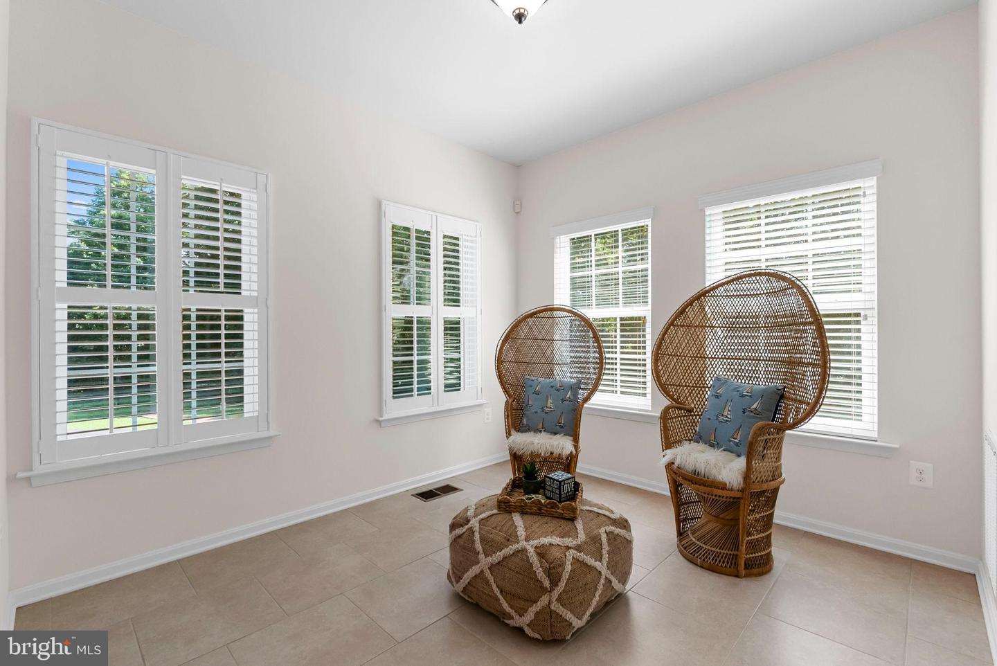 3925 GUINEA STATION RD, FREDERICKSBURG, Virginia 22408, 4 Bedrooms Bedrooms, 7 Rooms Rooms,2 BathroomsBathrooms,Residential,For sale,3925 GUINEA STATION RD,VASP2035076 MLS # VASP2035076