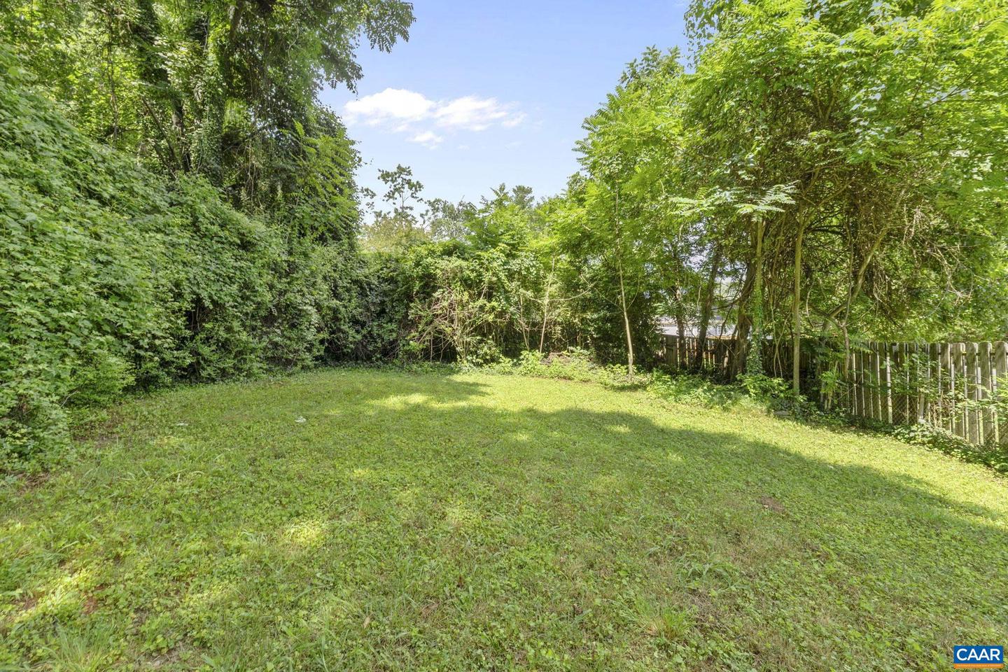 2552 WOODLAND DR, CHARLOTTESVILLE, Virginia 22903, 3 Bedrooms Bedrooms, ,1 BathroomBathrooms,Residential,For sale,2552 WOODLAND DR,667285 MLS # 667285