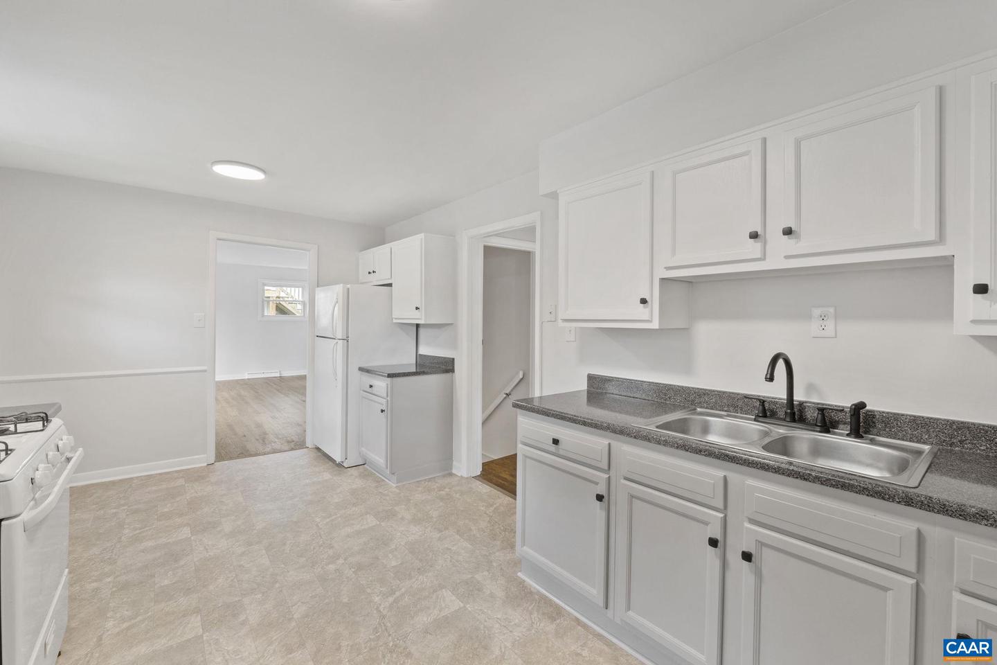 2552 WOODLAND DR, CHARLOTTESVILLE, Virginia 22903, 3 Bedrooms Bedrooms, ,1 BathroomBathrooms,Residential,For sale,2552 WOODLAND DR,667285 MLS # 667285
