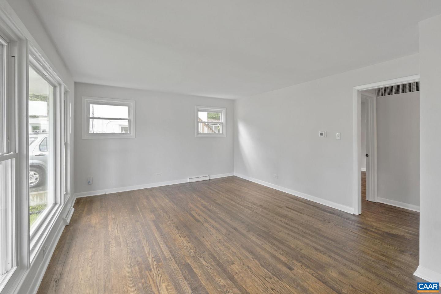 2552 WOODLAND DR, CHARLOTTESVILLE, Virginia 22903, 3 Bedrooms Bedrooms, ,1 BathroomBathrooms,Residential,For sale,2552 WOODLAND DR,667285 MLS # 667285