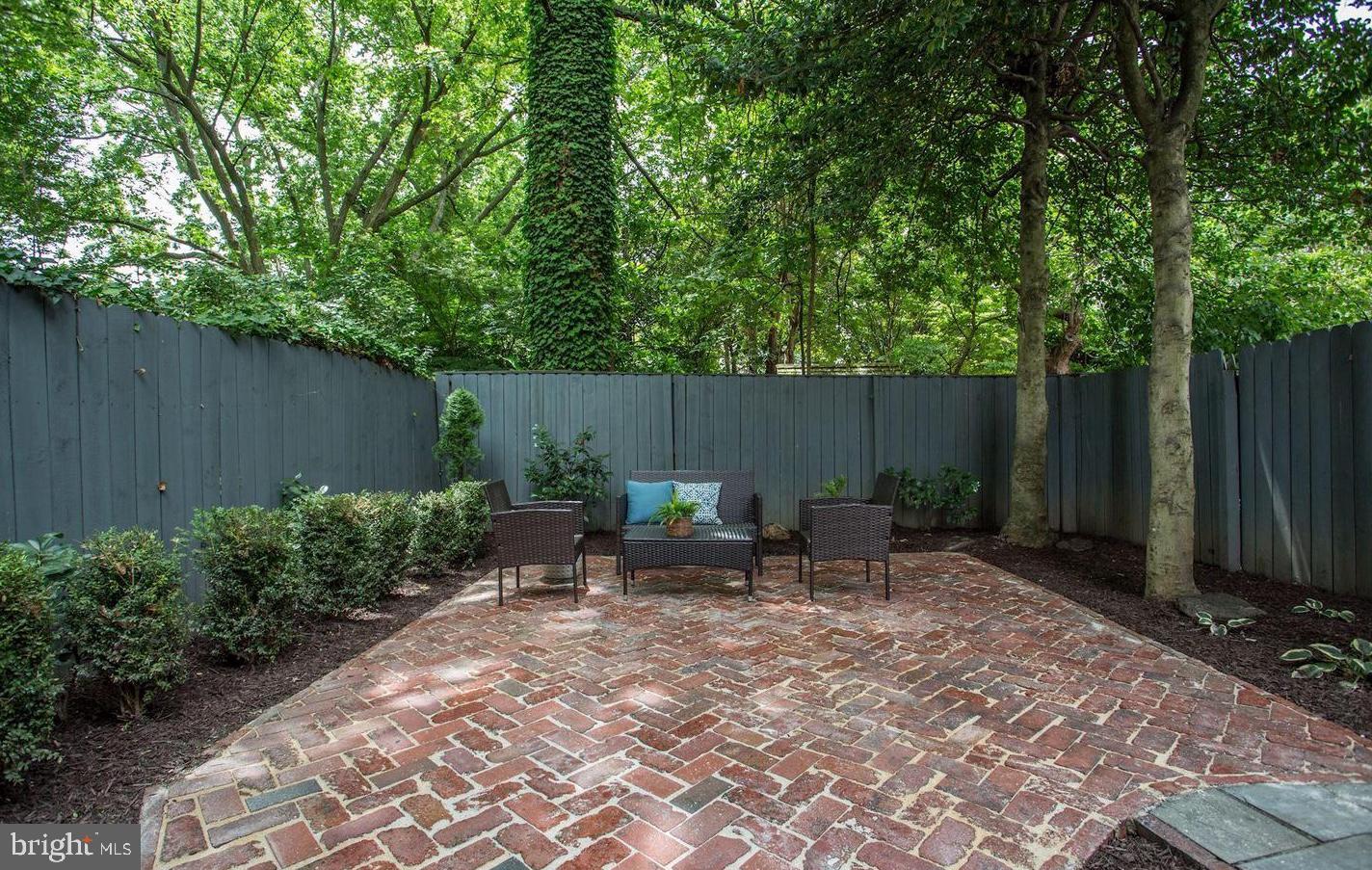 3424 RESERVOIR RD NW, WASHINGTON, District Of Columbia 20007, 2 Bedrooms Bedrooms, ,1 BathroomBathrooms,Residential,For sale,3424 RESERVOIR RD NW,DCDC2212522 MLS # DCDC2212522