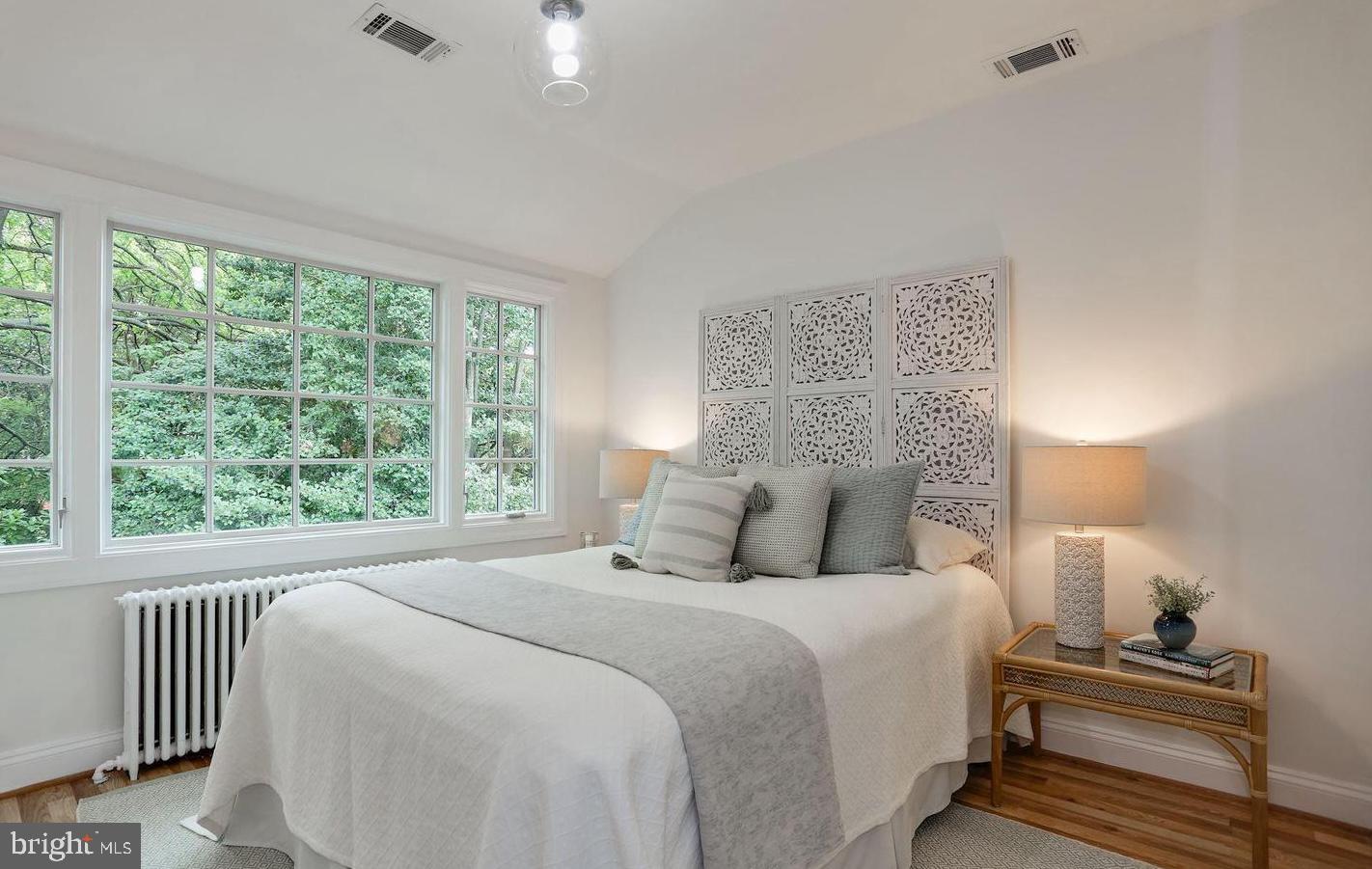 3424 RESERVOIR RD NW, WASHINGTON, District Of Columbia 20007, 2 Bedrooms Bedrooms, ,1 BathroomBathrooms,Residential,For sale,3424 RESERVOIR RD NW,DCDC2212522 MLS # DCDC2212522