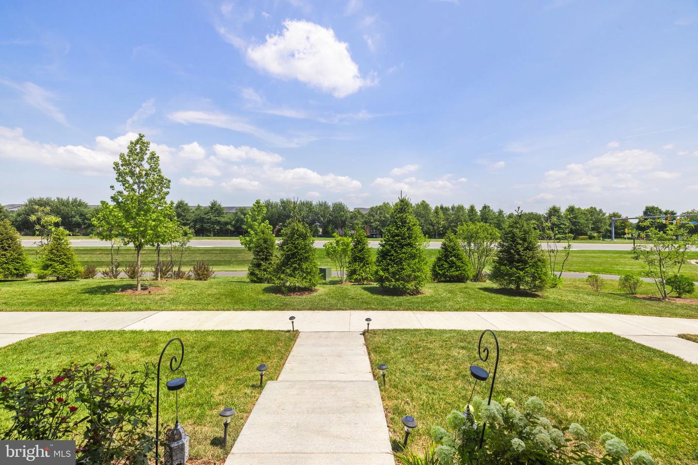 23156 HORSESHOE TRAIL SQ, ASHBURN, Virginia 20148, 4 Bedrooms Bedrooms, ,3 BathroomsBathrooms,Residential,For sale,23156 HORSESHOE TRAIL SQ,VALO2103348 MLS # VALO2103348