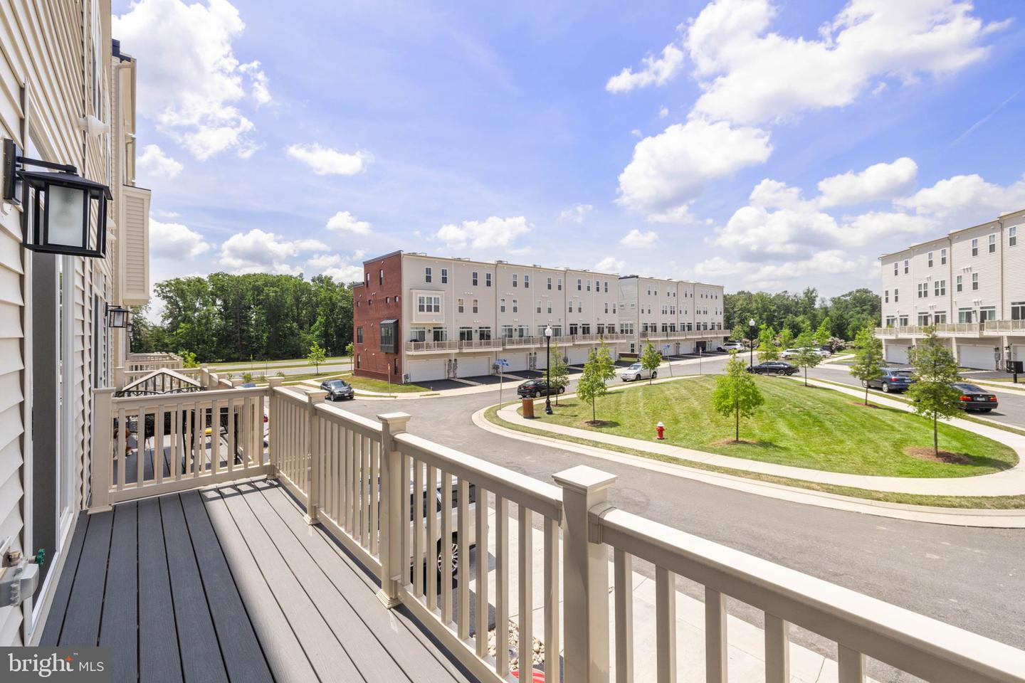 23156 HORSESHOE TRAIL SQ, ASHBURN, Virginia 20148, 4 Bedrooms Bedrooms, ,3 BathroomsBathrooms,Residential,For sale,23156 HORSESHOE TRAIL SQ,VALO2103348 MLS # VALO2103348