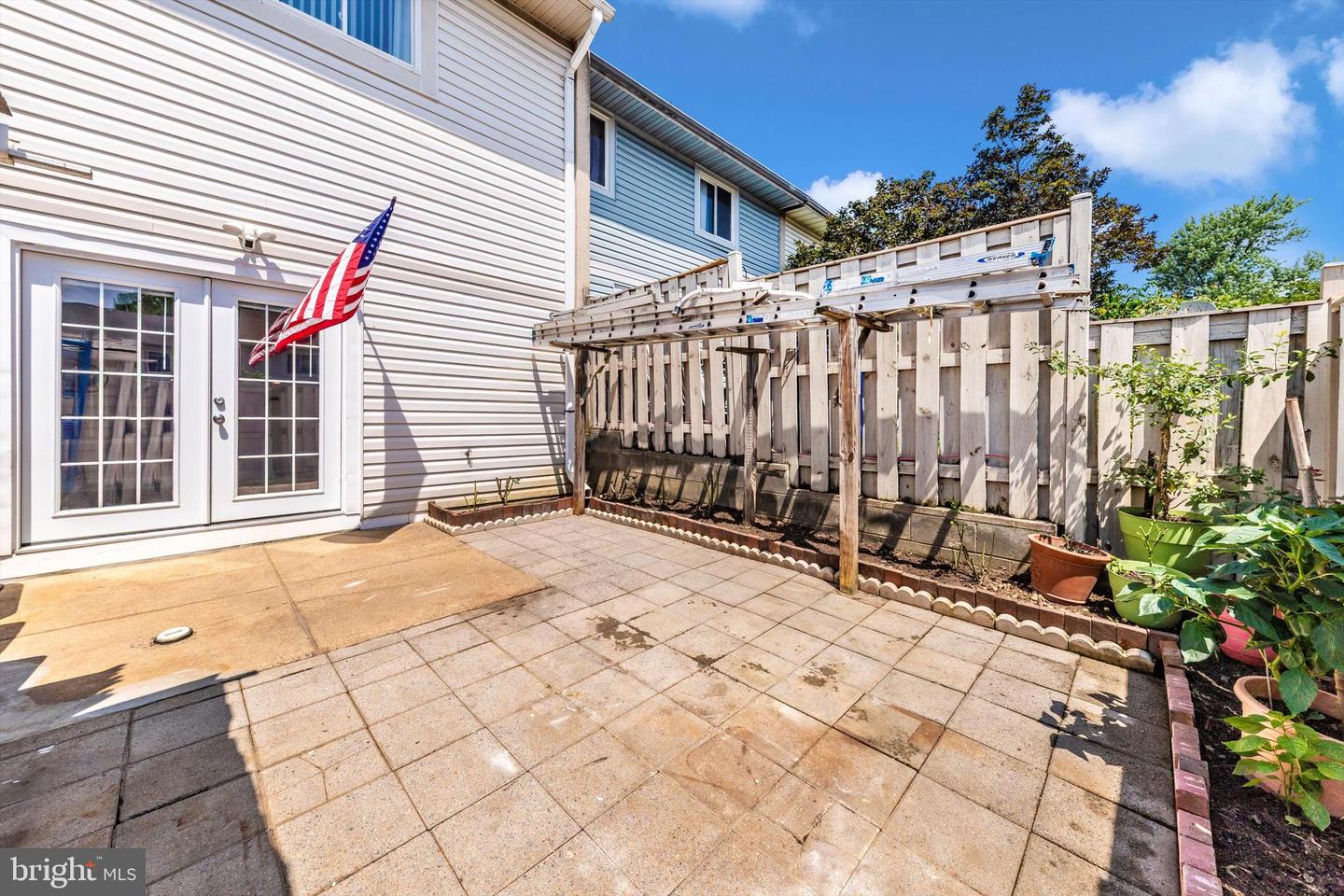 761 CORDELL WAY, HERNDON, Virginia 20170, 3 Bedrooms Bedrooms, ,2 BathroomsBathrooms,Residential,For sale,761 CORDELL WAY,VAFX2258208 MLS # VAFX2258208