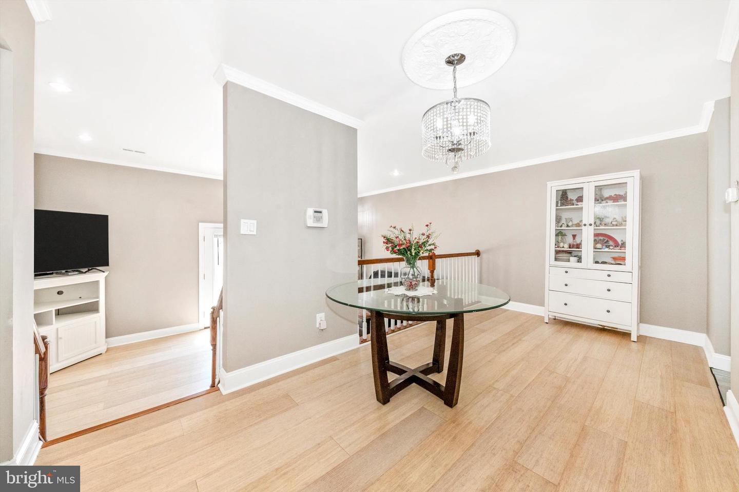761 CORDELL WAY, HERNDON, Virginia 20170, 3 Bedrooms Bedrooms, ,2 BathroomsBathrooms,Residential,For sale,761 CORDELL WAY,VAFX2258208 MLS # VAFX2258208