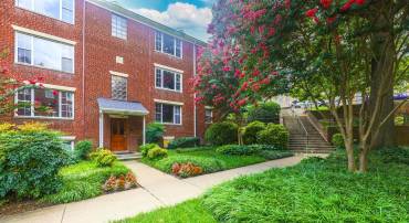 1224 N MEADE ST #ES102, ARLINGTON, Virginia 22209, 2 Bedrooms Bedrooms, ,1 BathroomBathrooms,Residential,For sale,1224 N MEADE ST #ES102,VAAR2061546 MLS # VAAR2061546