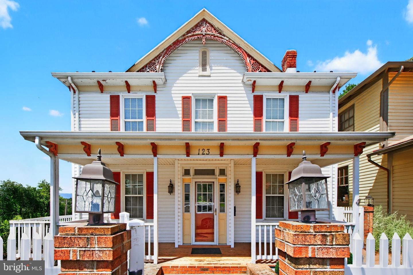 123 E MAIN ST, LURAY, Virginia 22835, 4 Bedrooms Bedrooms, ,2 BathroomsBathrooms,Residential,For sale,123 E MAIN ST,VAPA2005206 MLS # VAPA2005206