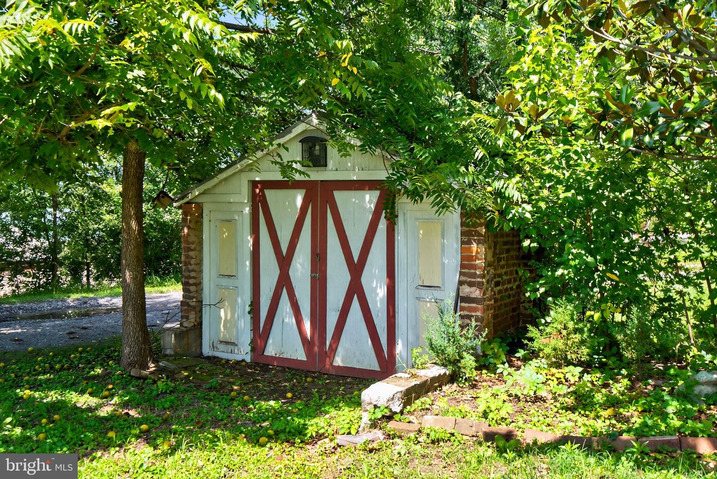 123 E MAIN ST, LURAY, Virginia 22835, 4 Bedrooms Bedrooms, ,2 BathroomsBathrooms,Residential,For sale,123 E MAIN ST,VAPA2005206 MLS # VAPA2005206