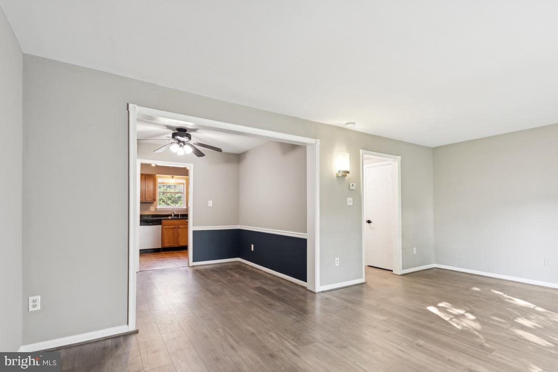 165-C FAIRFIELD DR, WARRENTON, Virginia 20186, 3 Bedrooms Bedrooms, 10 Rooms Rooms,2 BathroomsBathrooms,Residential,For sale,165-C FAIRFIELD DR,VAFQ2017678 MLS # VAFQ2017678