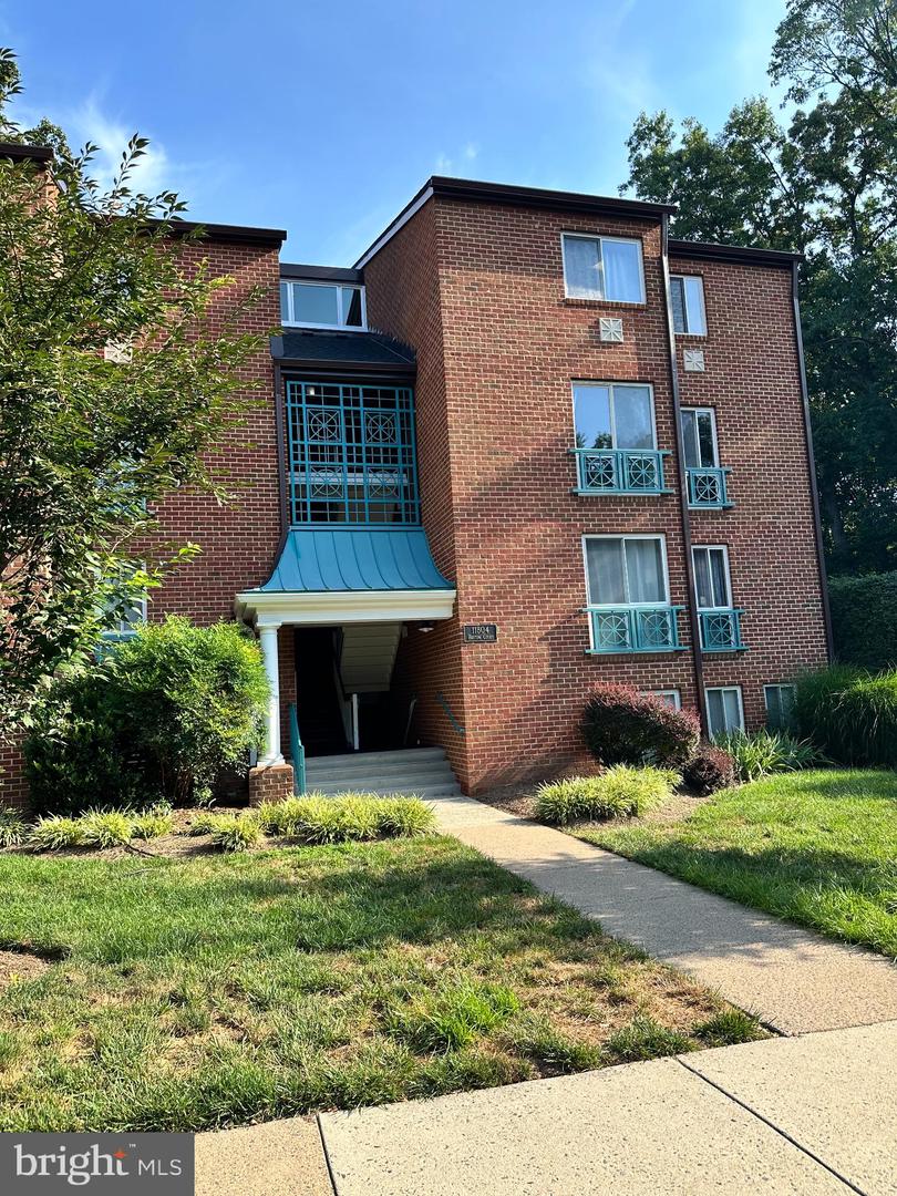 11804 BRETON CT #22C, RESTON, Virginia 20191, 2 Bedrooms Bedrooms, 7 Rooms Rooms,1 BathroomBathrooms,Residential,For sale,11804 BRETON CT #22C,VAFX2258342 MLS # VAFX2258342