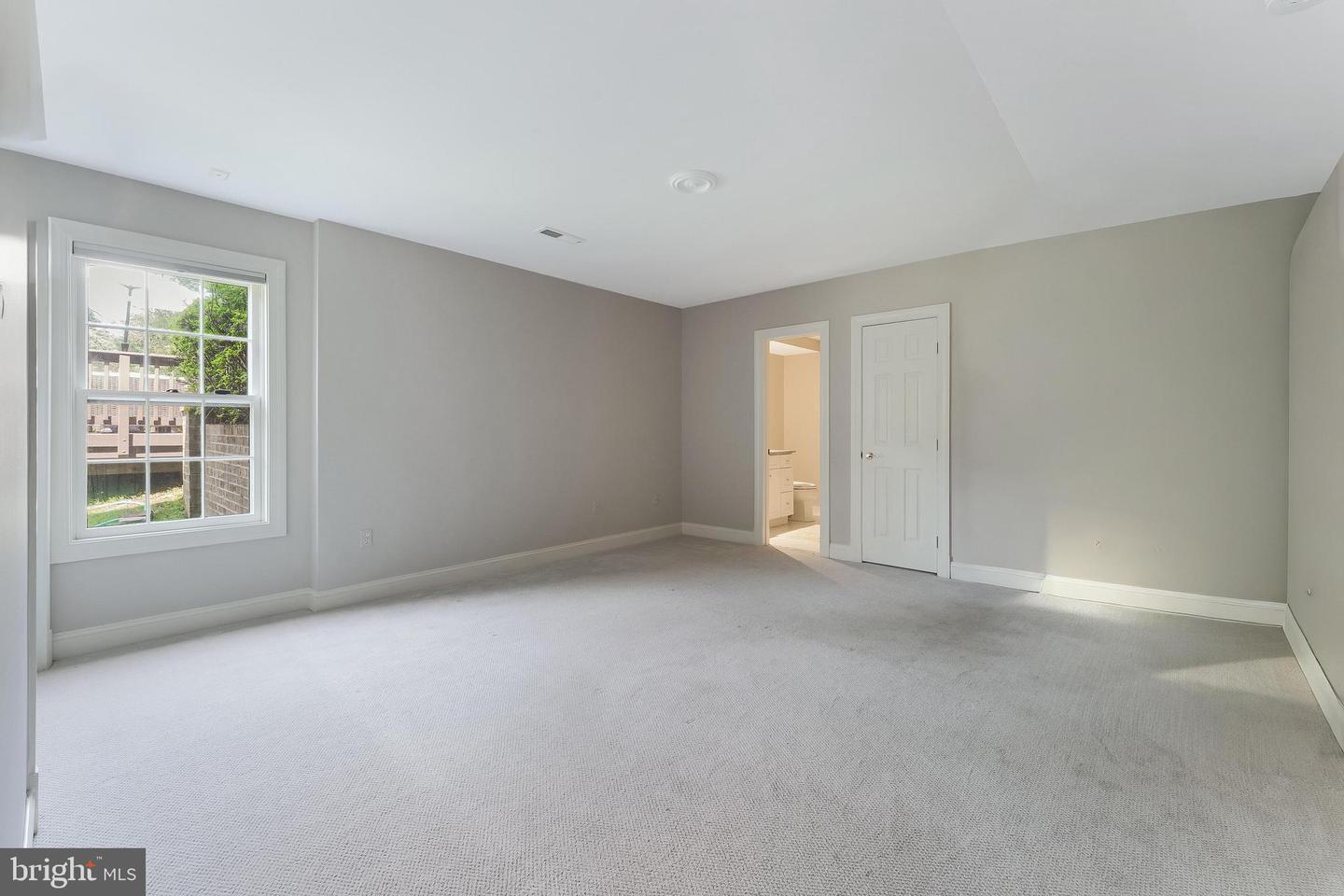 10114 NEDRA DR, GREAT FALLS, Virginia 22066, 5 Bedrooms Bedrooms, ,4 BathroomsBathrooms,Residential,For sale,10114 NEDRA DR,VAFX2258550 MLS # VAFX2258550