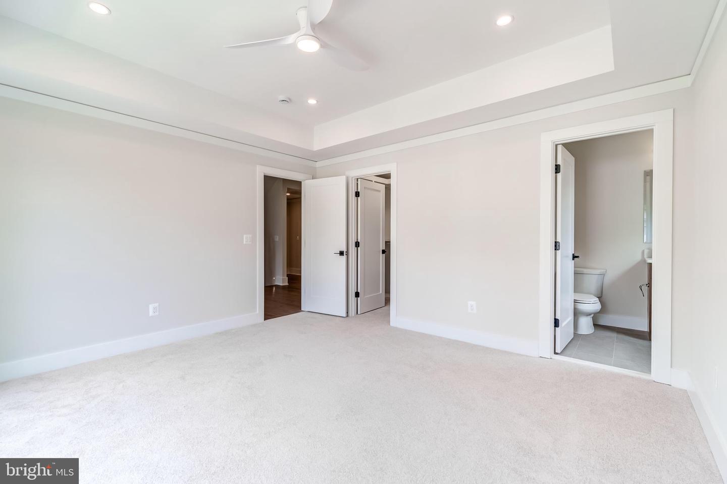 506 KINGSLEY RD, VIENNA, Virginia 22180, 6 Bedrooms Bedrooms, ,6 BathroomsBathrooms,Residential,For sale,506 KINGSLEY RD,VAFX2258570 MLS # VAFX2258570