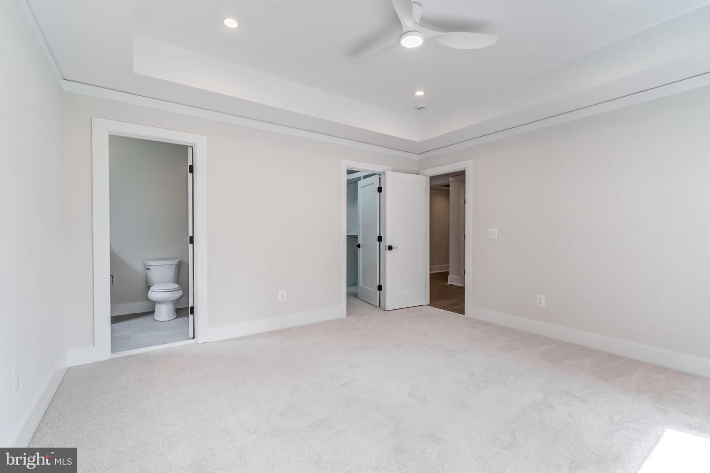 506 KINGSLEY RD, VIENNA, Virginia 22180, 6 Bedrooms Bedrooms, ,6 BathroomsBathrooms,Residential,For sale,506 KINGSLEY RD,VAFX2258570 MLS # VAFX2258570