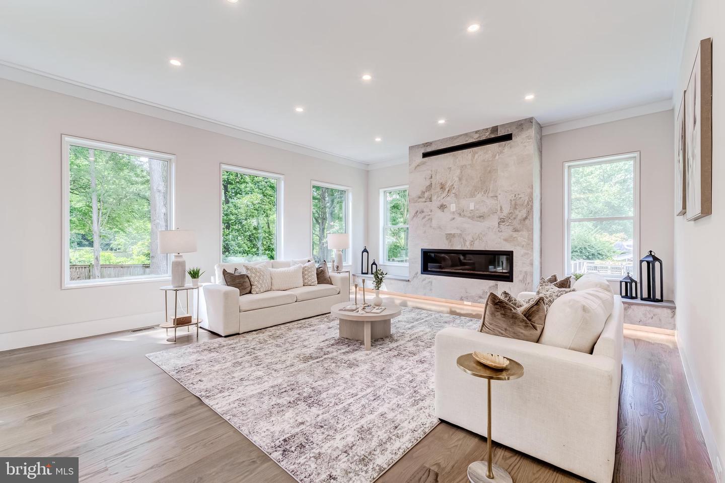 506 KINGSLEY RD, VIENNA, Virginia 22180, 6 Bedrooms Bedrooms, ,6 BathroomsBathrooms,Residential,For sale,506 KINGSLEY RD,VAFX2258570 MLS # VAFX2258570